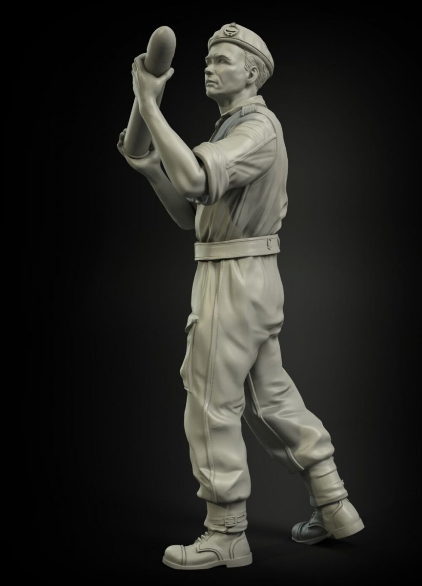 Panzer Art FI35-052 British RAC North Africa loading 75mm ammo soldier No.2 1/35 – image 3