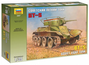 Char léger soviétique Zvezda 3507 BT-5 (1/35)