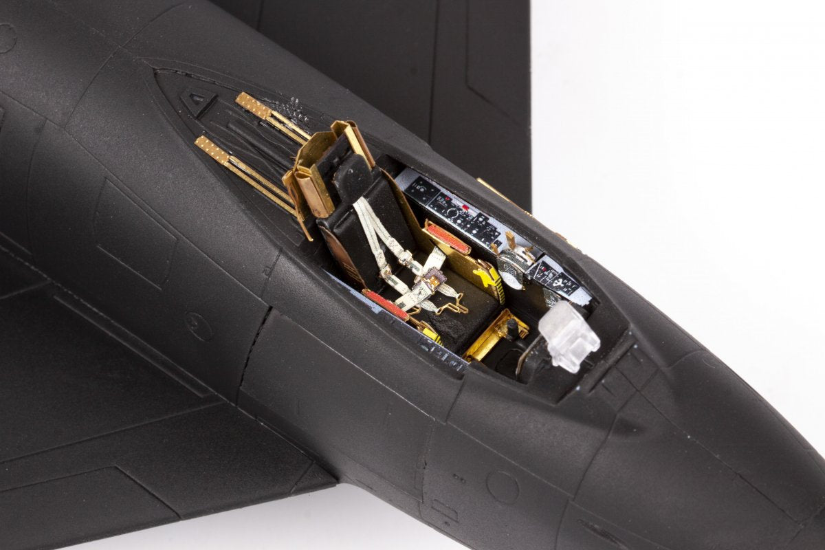 Eduard BIG49350 F-86F-40 AIRFIX 1/48 – image 17