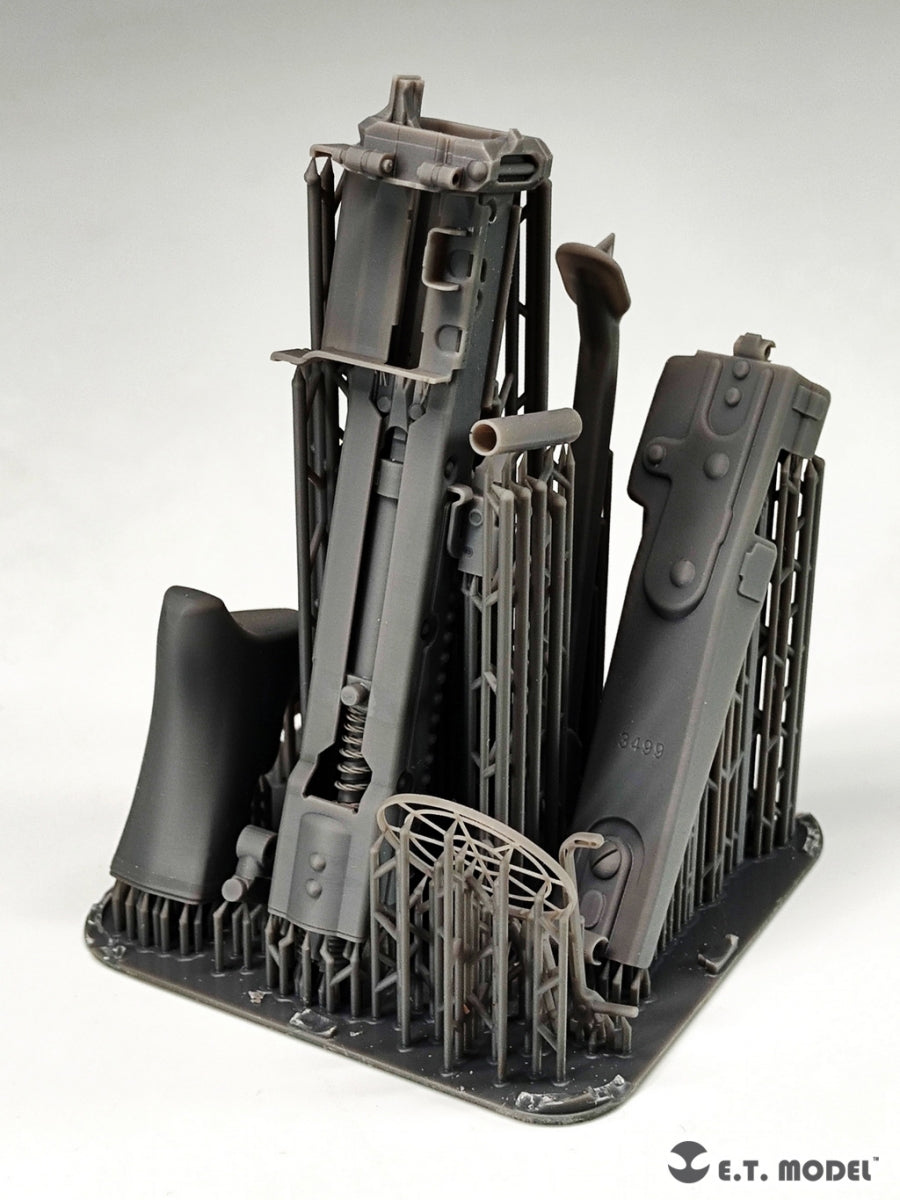 ET Model P06-001 WWII German Mg42 Machine Gun &amp;amp; Ammo Box (3D Printed) 1/6 – image 9