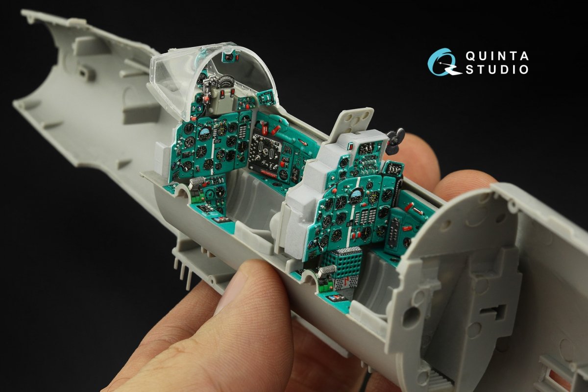 Quinta Studio QDS-32121 MiG-21UM 3D-Printed &amp;amp; coloured Interior on decal paper (Trumpeter) (Small version) 1/32 – zdjęcie 2