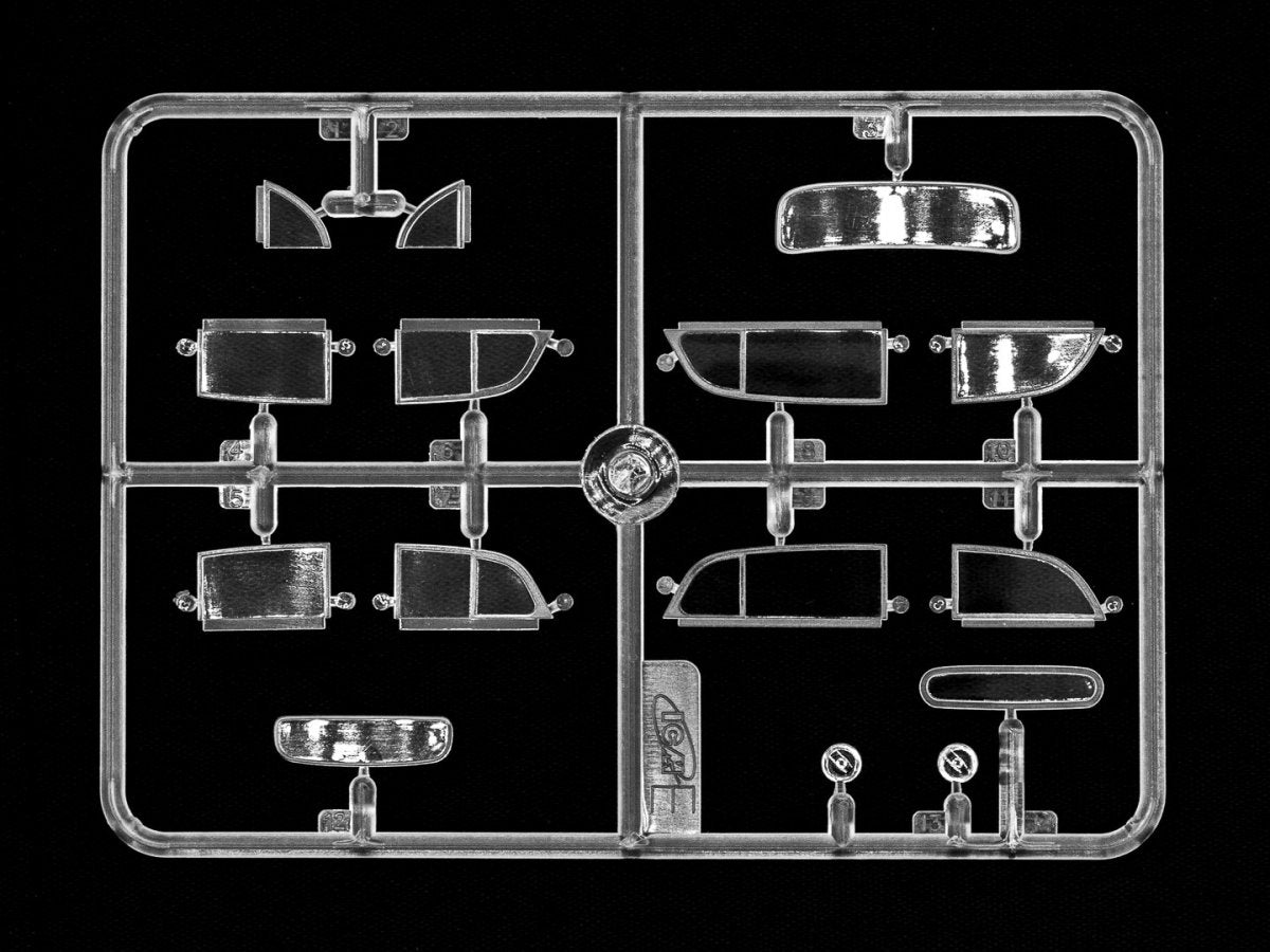ICM 35479 Moskvitch-401-420 Saloon 1/35 – Bild 7