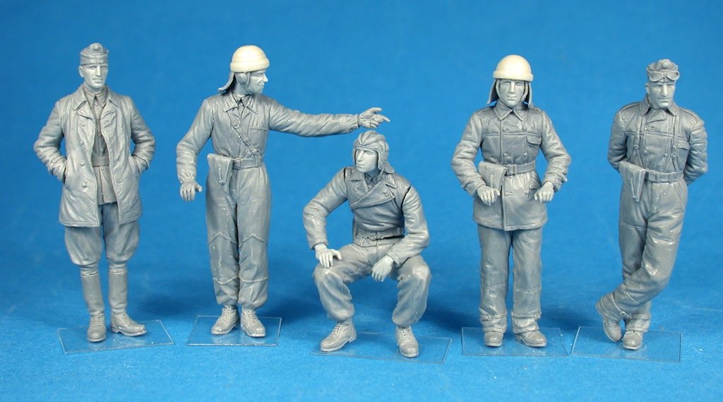 MiniArt 35157 HUNGARIAN TANK CREW 1/35 – Bild 2