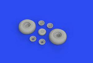 Eduard 648645 B-17 wheels rhomboid tread HONG KONG MODELS 1/48 – immagine 2