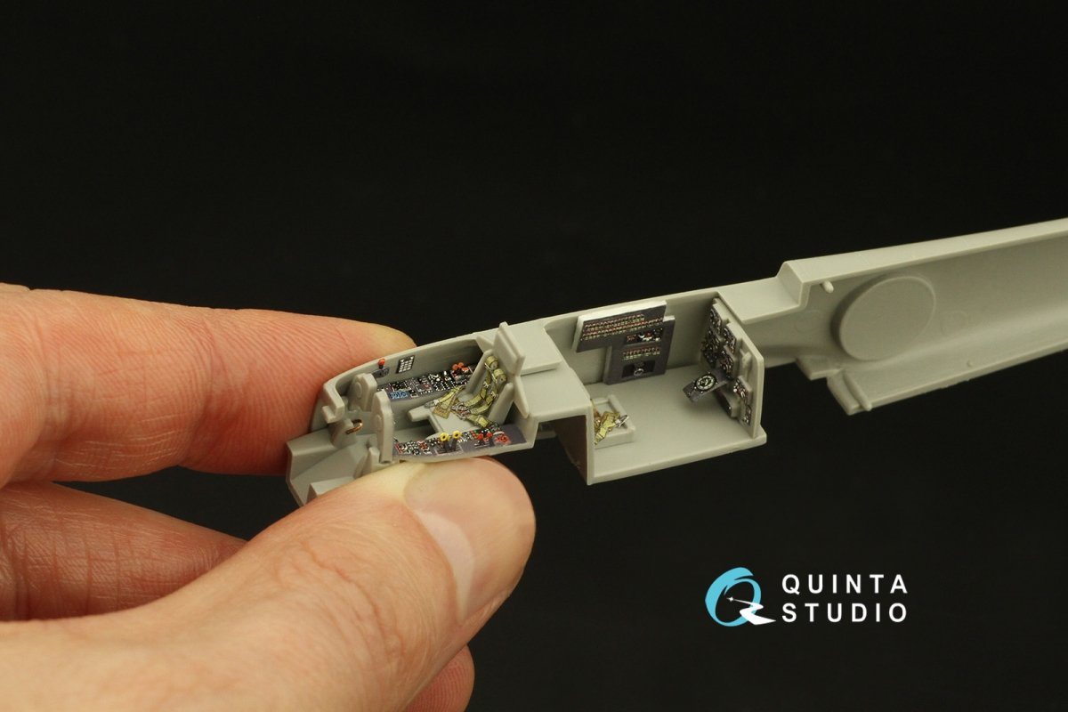 Quinta Studio QD72070 Me 410 3D-Printed &amp;amp; colored Interior on decal paper (Italeri) 1/72 – image 3