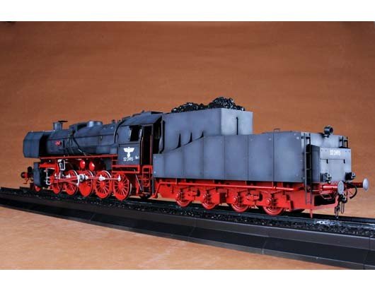 Trumpeter 00210 Kriegslokomotive BR52 1/35 – Bild 4