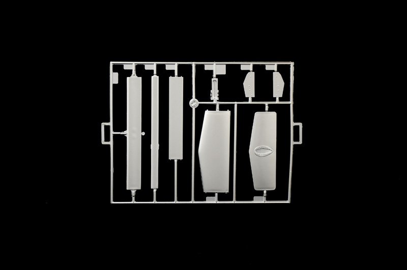 Italeri 4704 ALFA ROMEO 179 - 179C 1/12 – image 21