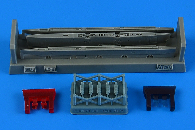 Aires 4923 F-5F/N Tiger II pylons &amp; missile launchers AFV Club 1/48