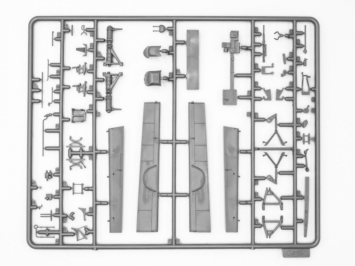 ICM 48101 Mistel S1 German composite training aircraft 1/48 – obrázek 9