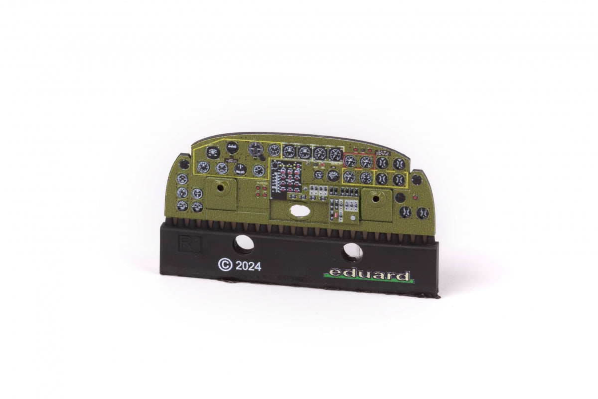 Eduard 644275 B-24J LooK HOBBY BOSS 1/48 – imagen 2