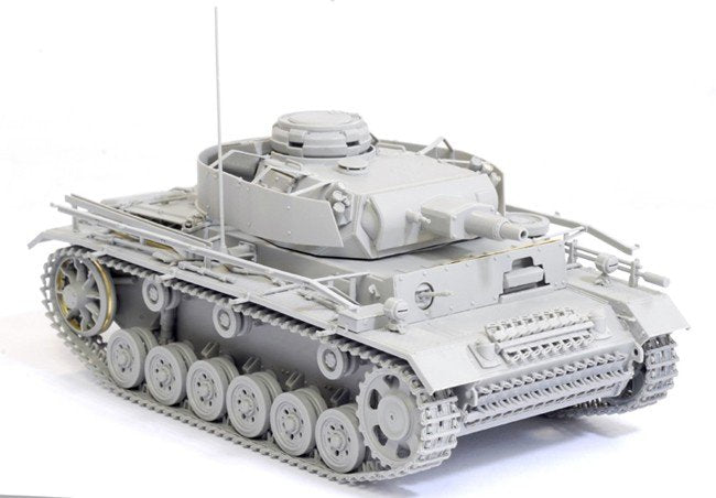 Dragon 6474 Pzkpfw. III Ausf. N w/Schurzen 1/35 – obrázek 10