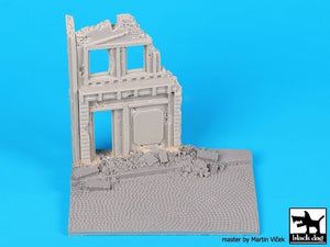 Black Dog D48001 House ruins base 1/48 – immagine 6