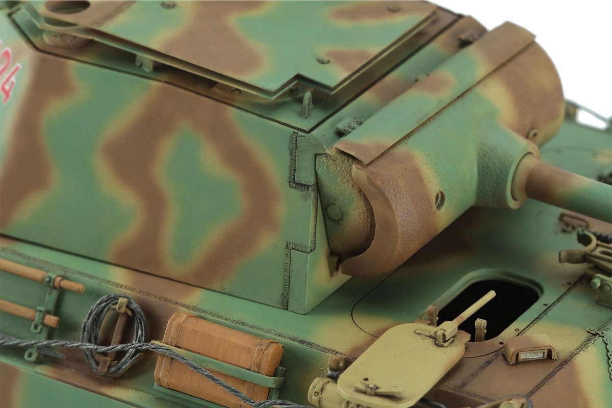 Meng Model TS-052 German Medium Tank Sd.Kfz. 171 Panther Ausf.G Early/Ausf.G with Air Defense Armor 1/35 – Bild 5
