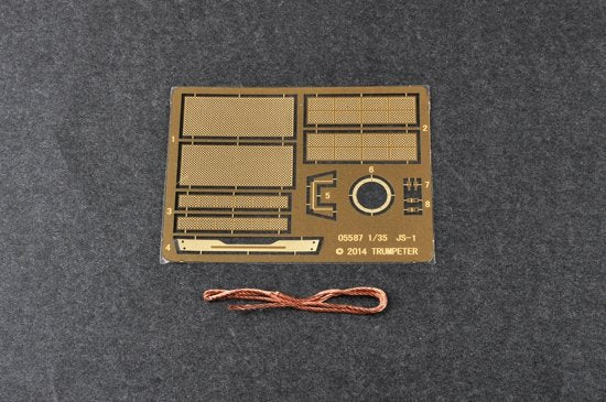 Trumpeter 05588 Soviet JS-2 Heavy Tank 1/35 – image 8