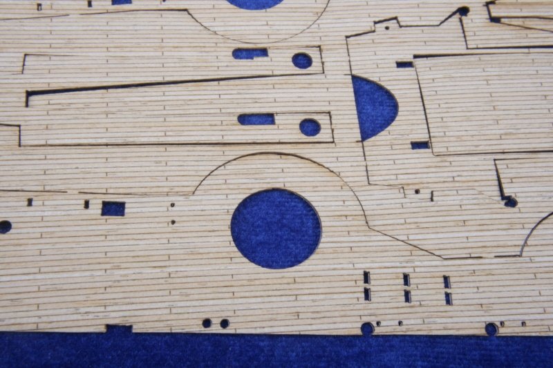 MK1 Design MD-35014 Tirpitz Wooden Deck REV 1/350 – Bild 2