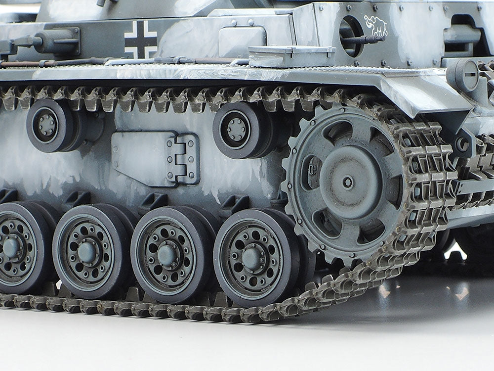 Tamiya 35290 Panzerkampfwagen III Ausf.N 1/35 – obrázek 11