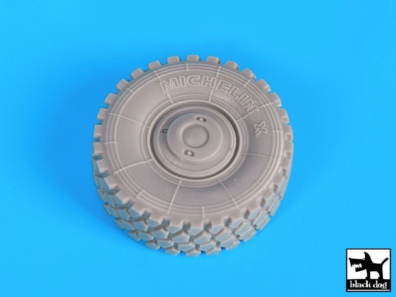 Black Dog T35196 Dingo wheels accessories set 1/35 – immagine 2