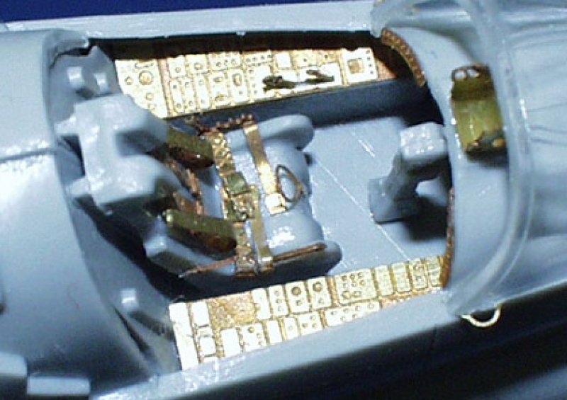 Eduard SS185 A-7E 1/72 ITALERI – image 2