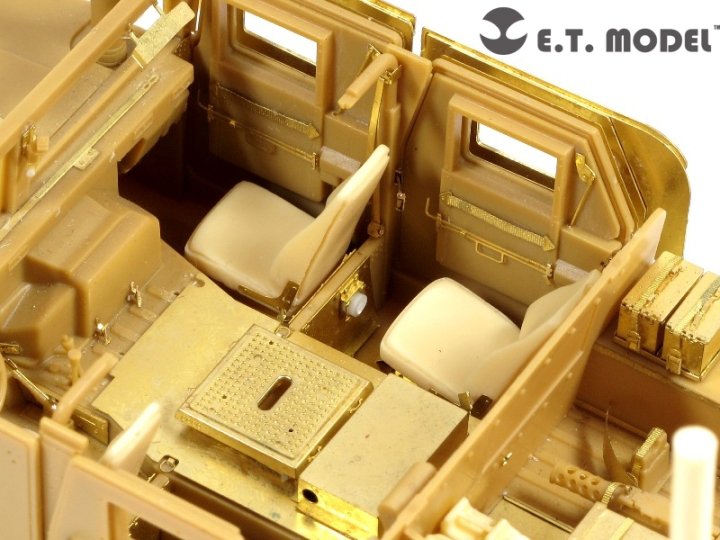 ET Model E35-076 US ARMY M1114 HUMVEE High Back Seats (For BRONCO Kit) (1/35) – image 4