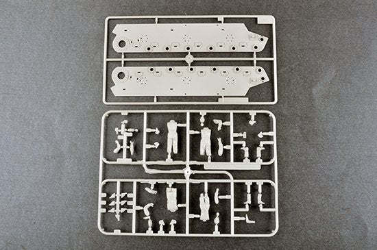 Trumpeter 09597 KV-1 1942 Simplified Turret Tank w/Tank Crew 1/35 – Bild 9
