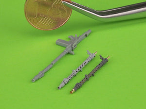 Master GM-35-049 MG-34 (7.92mm) - German machine gun barrels - version with drilled cooling jacket - used by infantry and on early tanks (2pcs) 1/35 – image 3