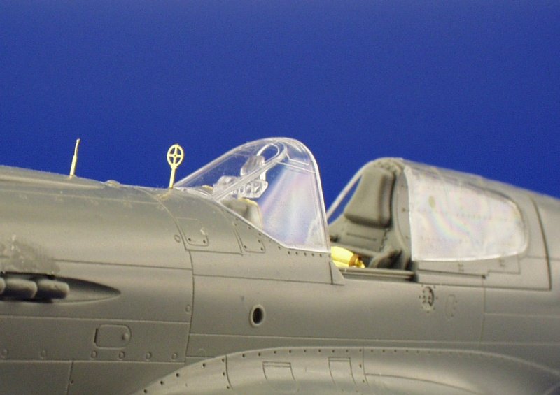 Eduard 49314 P-40E 1/48 Hasegawa – image 9