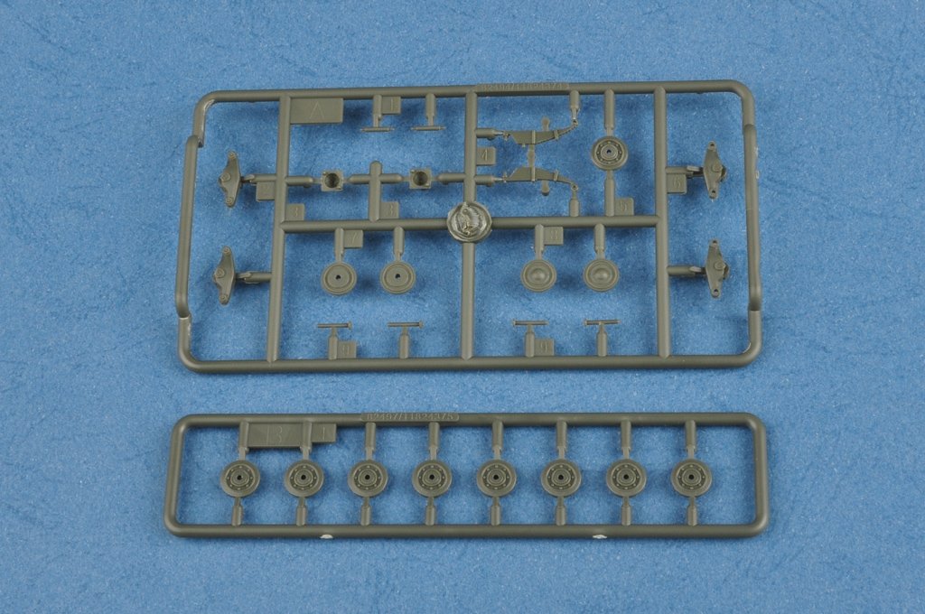 Hobby Boss 82497 Soviet T-26 Light Infantry Tank Mod.1938 1/35 – zdjęcie 9