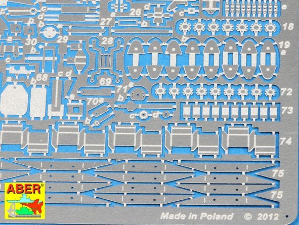 Aber 35253 Iraqi Medium Tank T-55 ENIGMA - vol.1 - basic set 1/35 – image 4