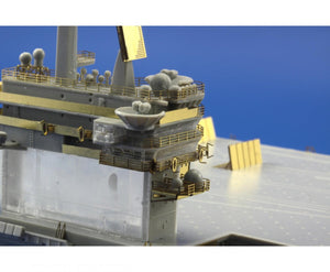 Eduard 17027 USS Nimitz CVN-68 (2005) TRUMPETER 1/700 – image 13