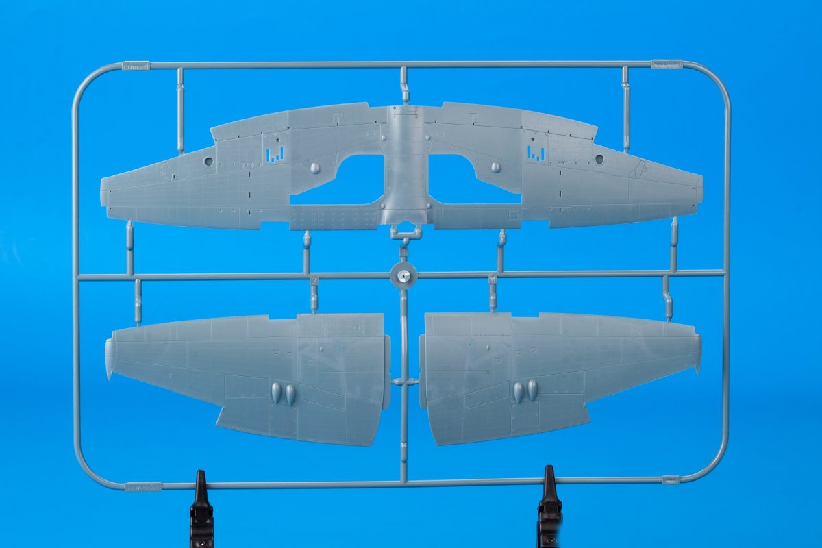 Eduard 82121 Tempest Mk. V series 1 1/48 – Bild 7