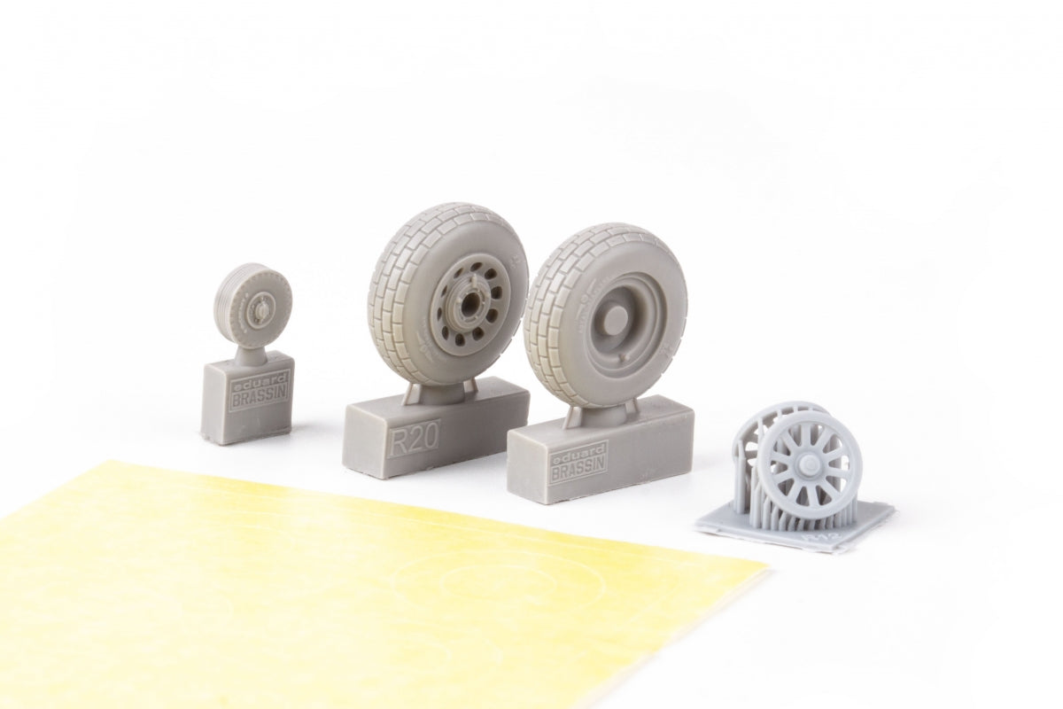 Eduard 648989 P-51B/ C wheels block tread EDUARD 1/48 – immagine 5