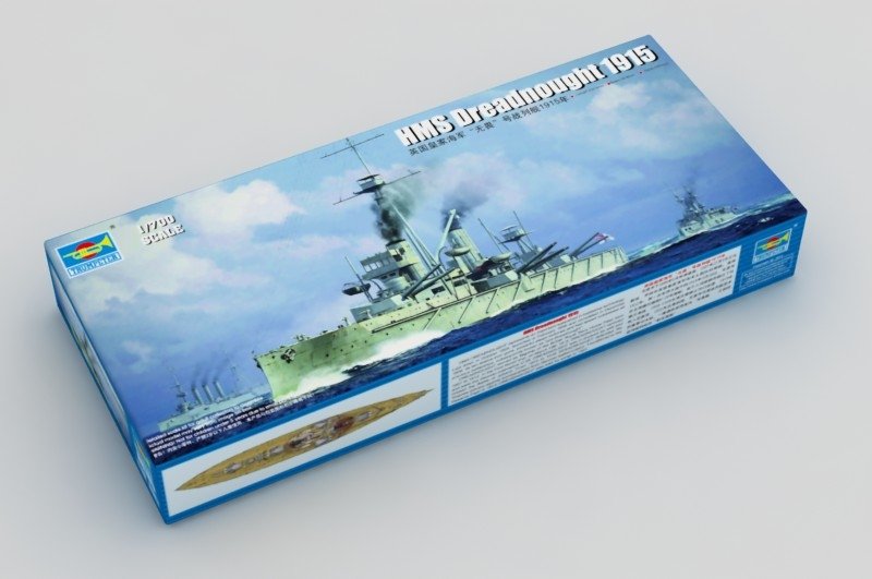 Trumpeter 06705 HMS DeadNought 1915 1/700
