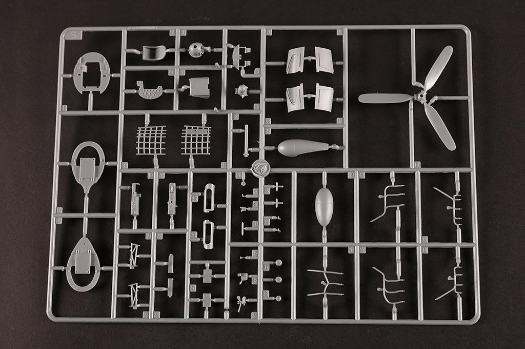 Hobby Boss 81788 F4U-1A/2 Corsair (2 in 1) 1/48 – Bild 8