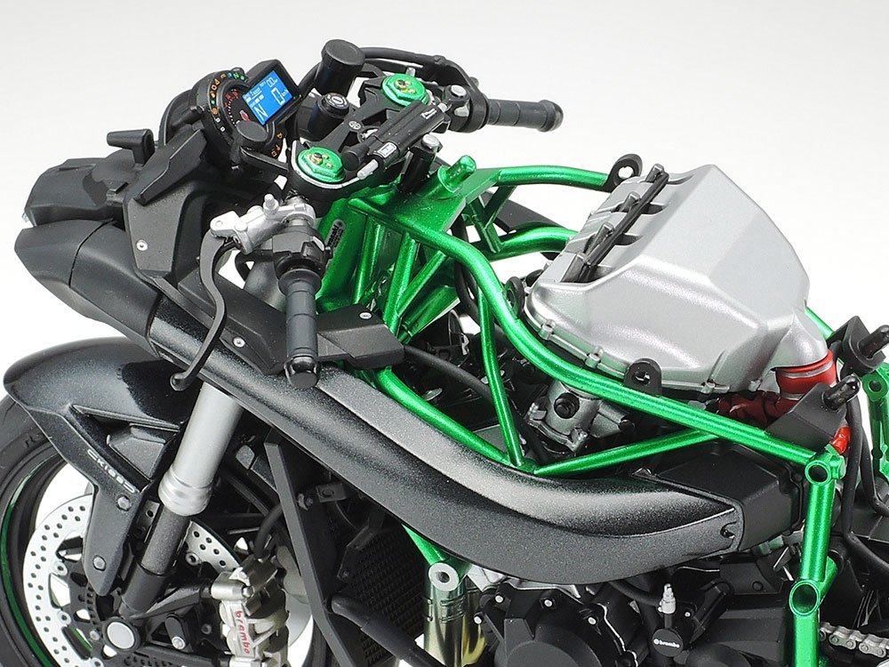 Tamiya 14136 Kawasaki Ninja H2 Carbon 1/12 – image 7