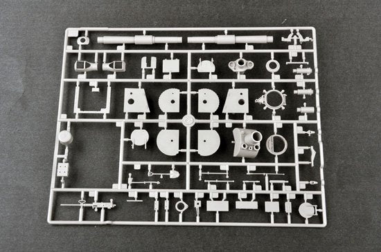 Trumpeter 05577 JGSDF Type 75 155mm Self-Propelled Howitzer 1/35 – image 7