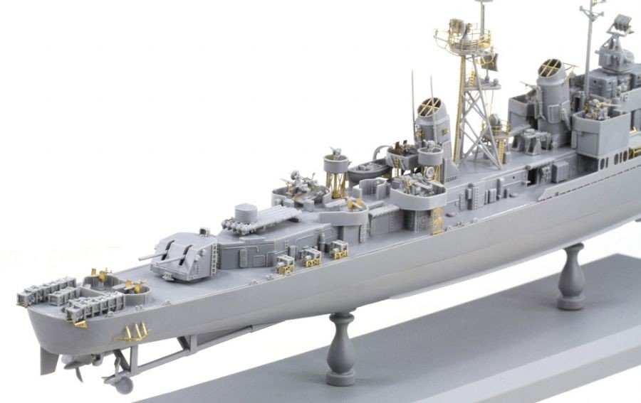 Dragon 1045 USS Frank Knox DD-742 (1/350) – Bild 6