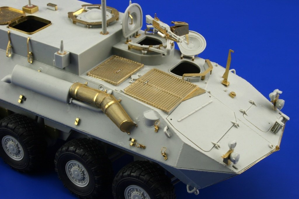 Eduard 36038 LAV AT 1/35 Trumpeter – image 4