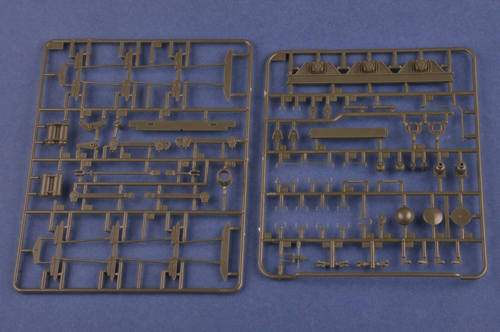 Hobby Boss 85516 Soviet MBV-2 (Late KT-28 Gun) 1/35 – image 7
