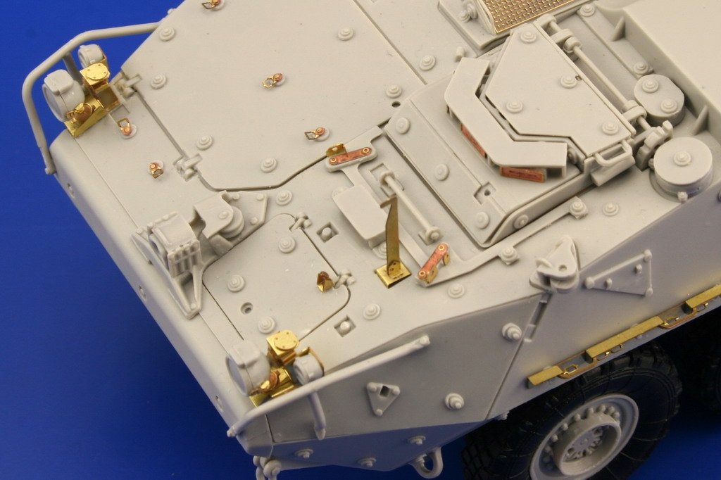 Eduard 35991 M-1126 Mounted rack and belts 1/35 Trumpeter – image 8