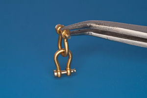 RB Model 10396A Shackles (4 pcs) Used in different military vehicles drawing and dimensions 1/35 – image 2