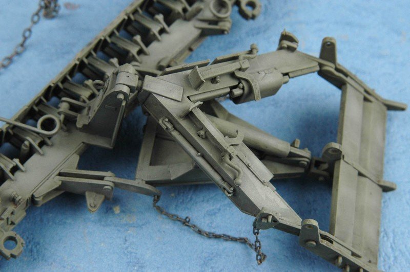 Trumpeter 01575 American M1132 Engineer Squad Vehicle 1/35 – imagen 3