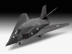 Revell 03899 F-117 Stealth Fighter 1/72 – obrázek 2