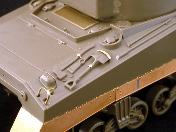 Voyager Model VPE48006 Photo Etched set for M-4 (For Tamiya 32505 ) 1/48 – zdjęcie 4
