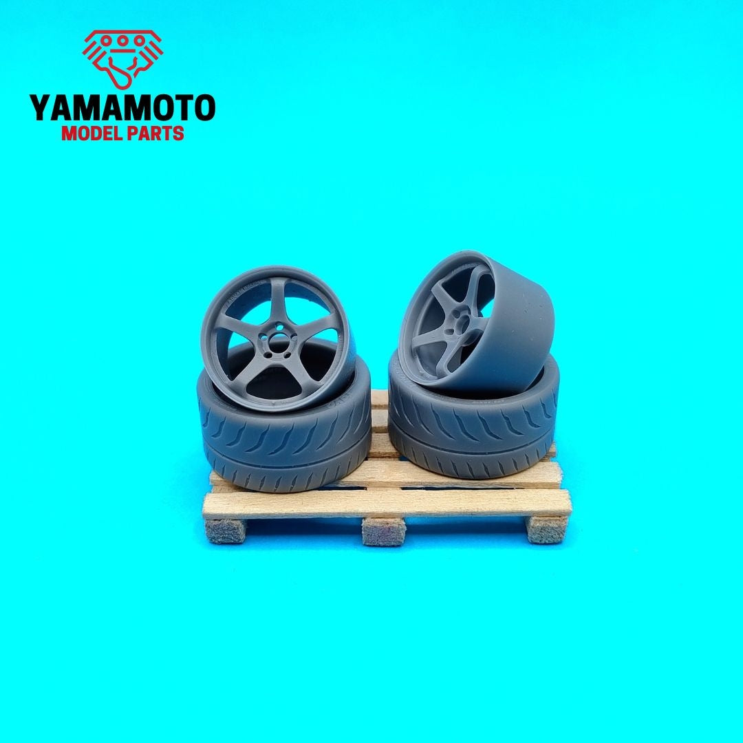 Yamamoto YMPRIM21 Advan Racing GT 4 18&amp;quot; + Tires 1/24 – Bild 4