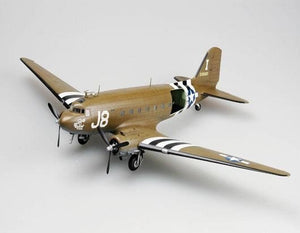 Trumpeter 02828 C-47A Skytrain 1/48 – Bild 2