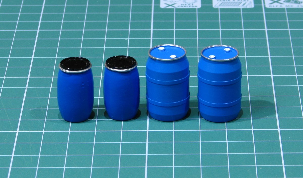 EUREKA XXL E-039 Plastic chemical storage drums Set 1 1/35 – zdjęcie 3