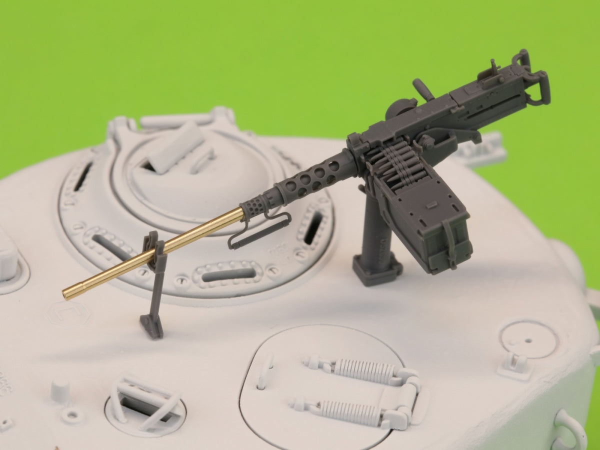 Master GM-35-063 Browning M2HB .50 cal (12,7mm) - karabin maszynowy z mocowaniem czołgowym - okres II w.św. (wczesna kołyska M23 z wczesnym zasobnikiem na amunicję) 1/35 – zdjęcie 12