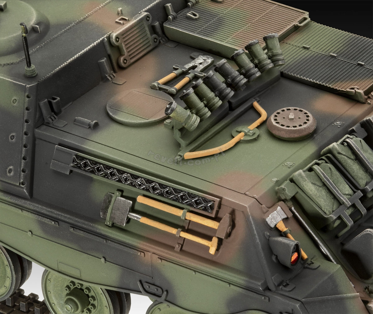 Revell 03353 Raketenjagdpanzer Jaguar 1 1/72 – image 4