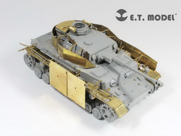 ET Model E35-084 WWII German Pz.Kpfw.IV Ausf.F2/G Basic (For DRAGON Smart Kit) (1/35) – image 2