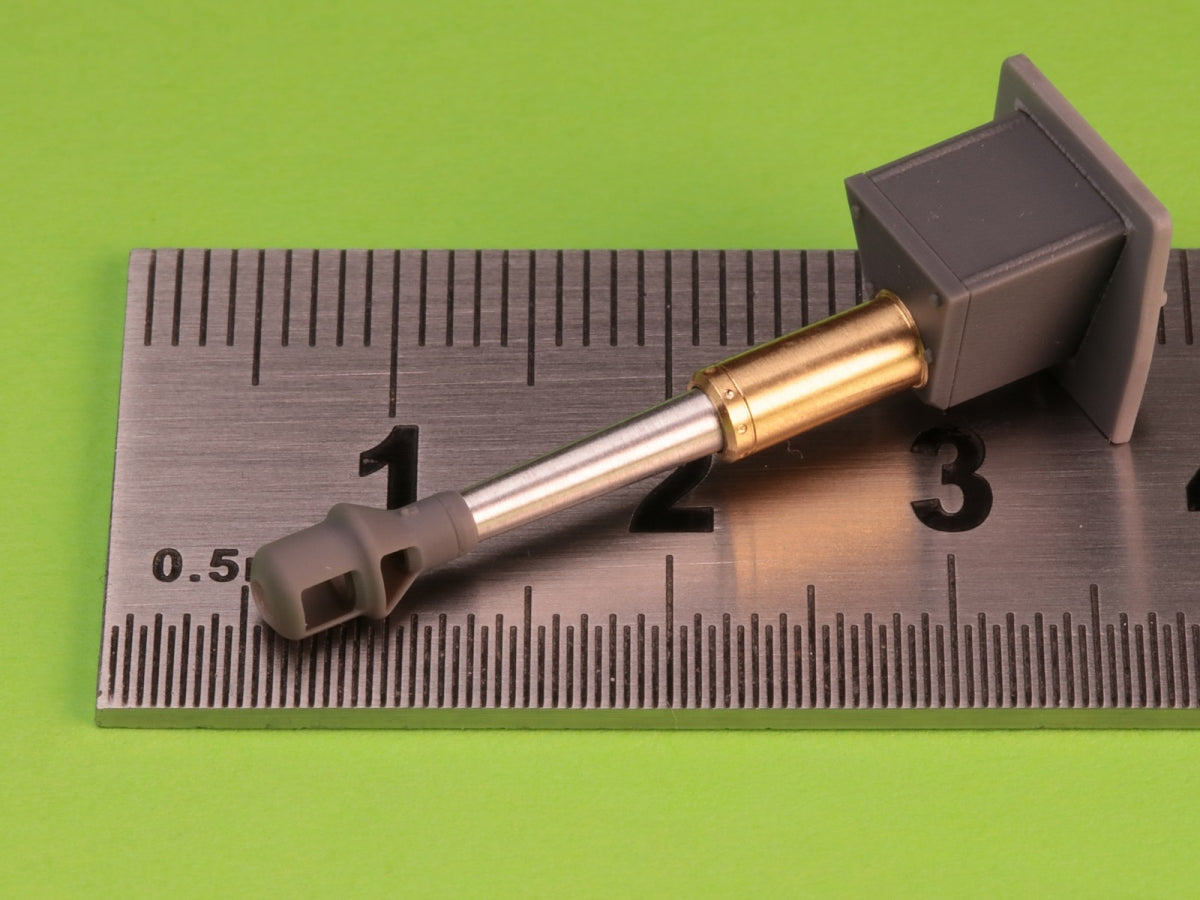 Master GM-72-040 Sturmhaubitze 42 - 10.5 cm StuH 42 L/28 - working barrel with resin muzzle brake and mantlet cover 1/72 – Bild 2